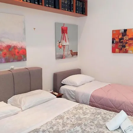 Lovely In Center Apartmán